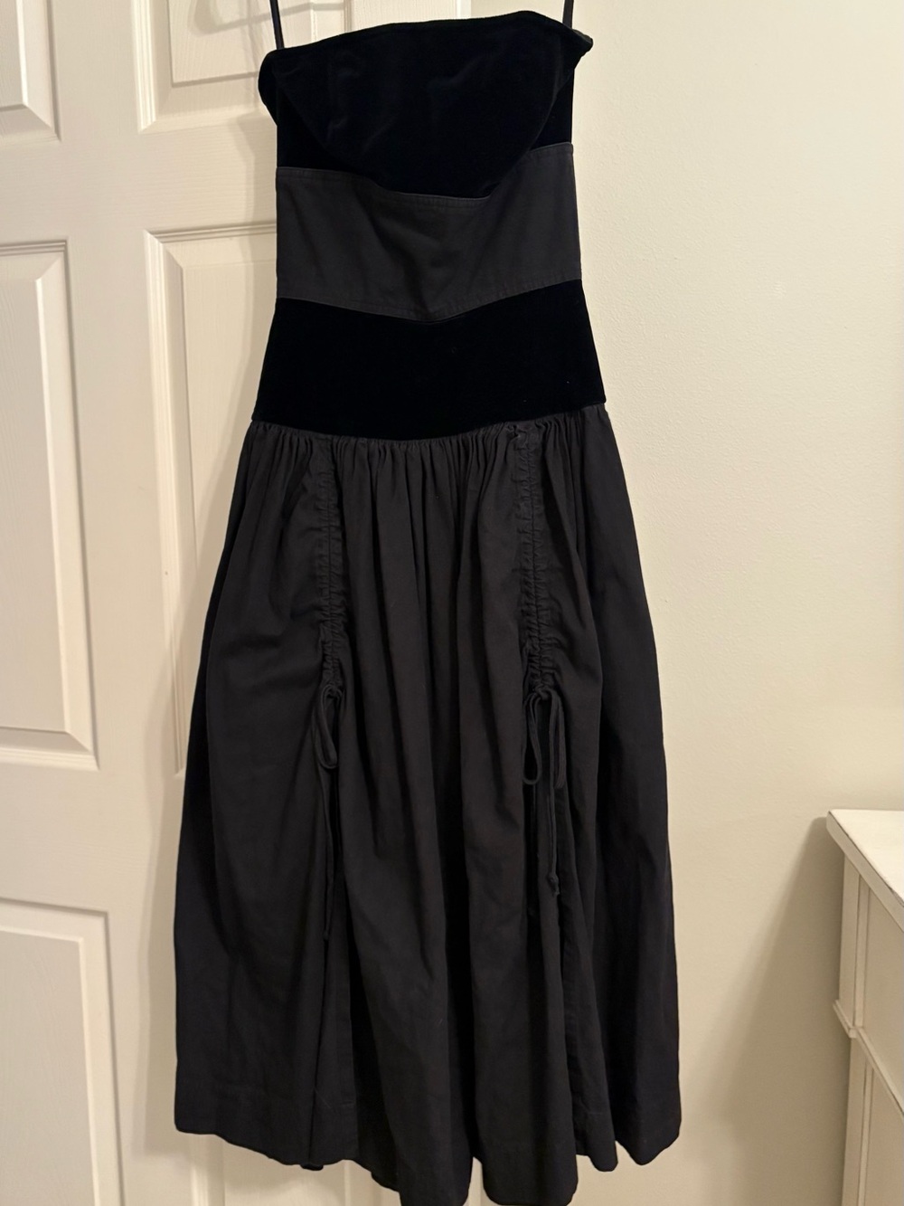 Vintage Jan Barboglio Black Strapless Dress